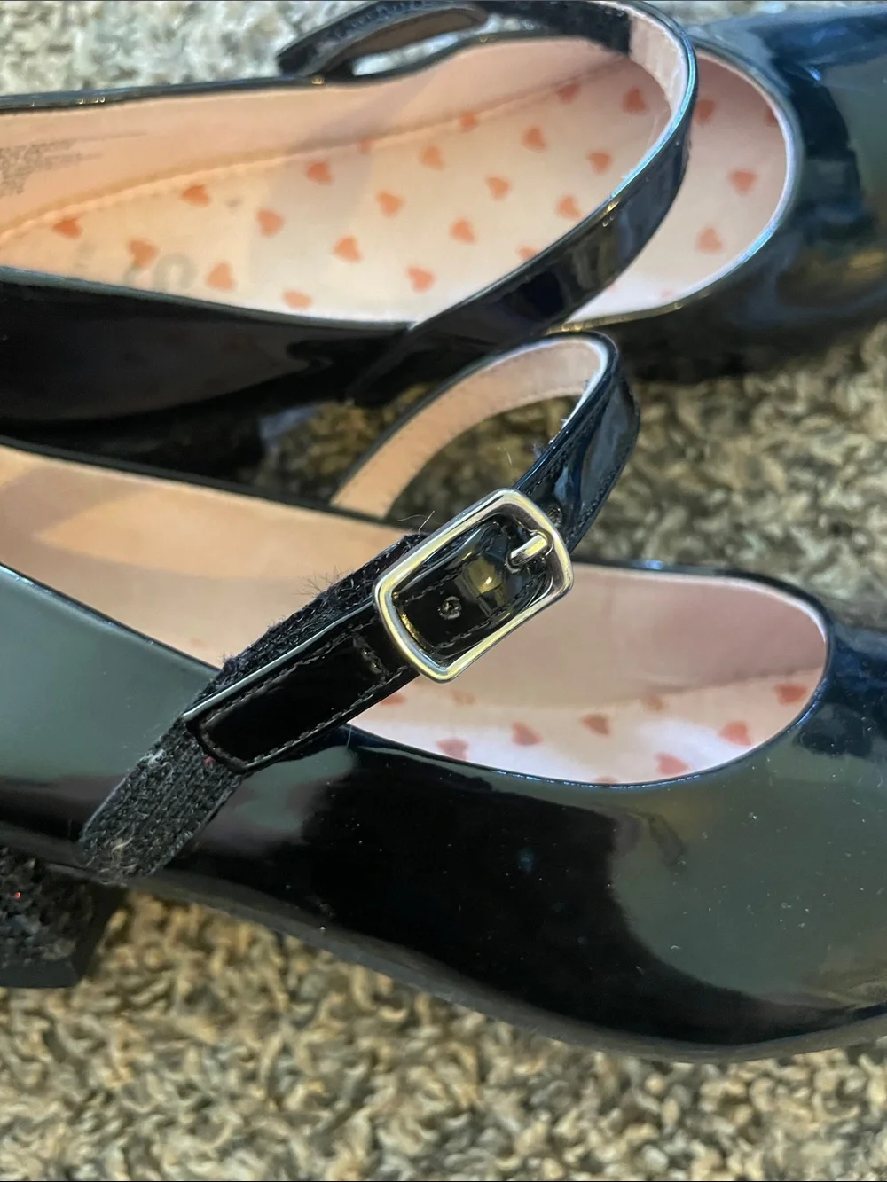SO Smooth Black Memory Foam Dress Shoes with Glitter Block Heel